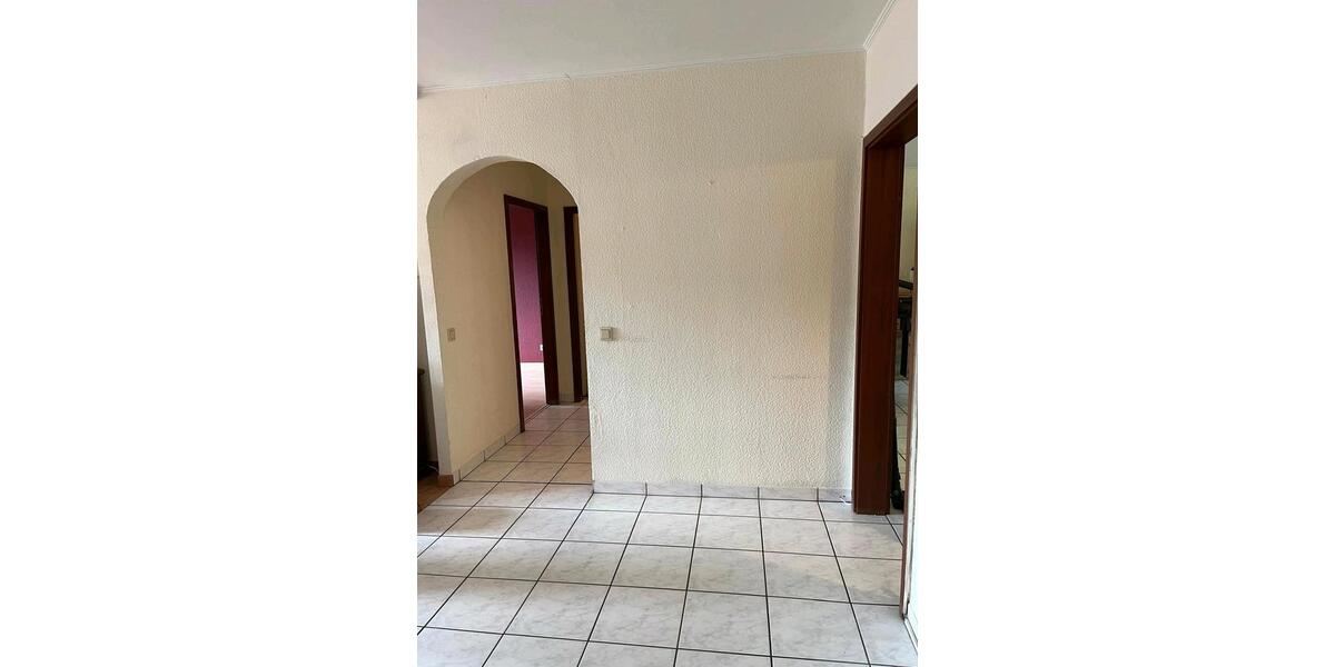 Etagenwohnung Langenhagen - 4 Zimmer, 102 m&sup2;, 280.000&euro; | Angebot:26325860