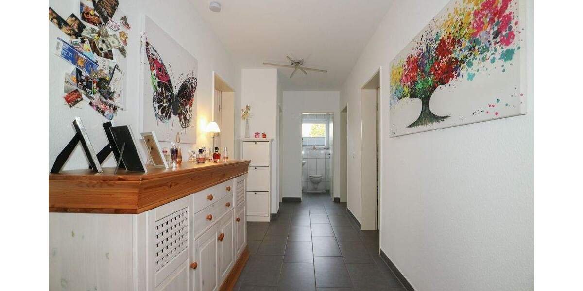 Mehrfamilienhaus, Wohnhaus Neuss / Rosellerheide Rosellen - 8 Zimmer, 282 m&sup2;, 750.000&euro; | Angebot:24041600