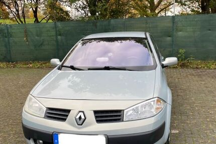 Renault Megane 96.000 km 3.500 € Duisburg 47053