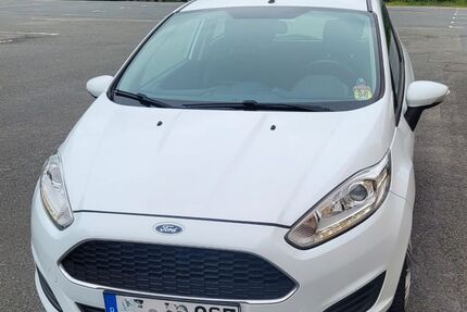 Ford Fiesta 124.000 km 6.100 &euro; Helmstedt 38350