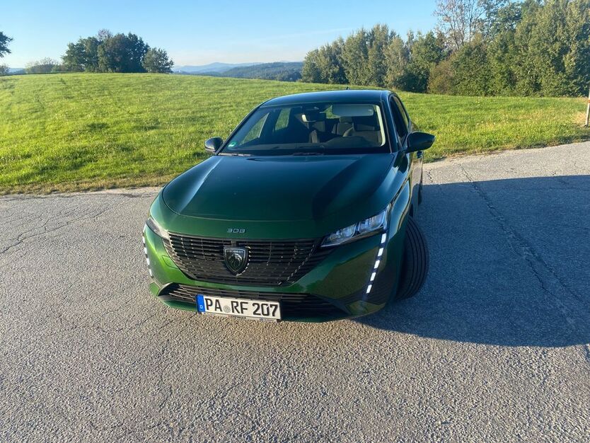 Peugeot 308 23.850 km 20.950 € Witzmannsberg 94104