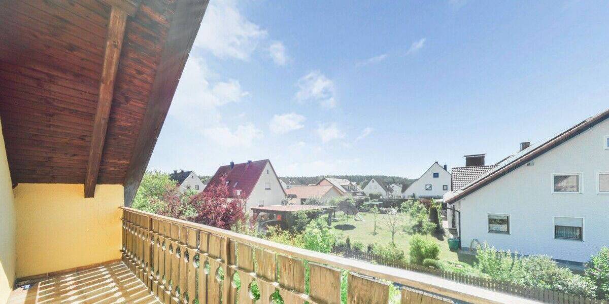 Einfamilienhaus Röttenbach - 7 Zimmer, 178 m&sup2;, 419.000&euro; | Angebot:26804952