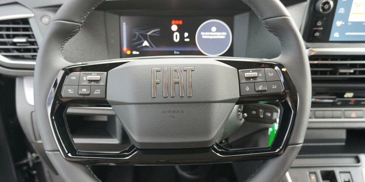 Fiat Ulysse L2 180 AT8 8-Sitzer / 10-Zoll Navi 15.712 km 37.961 &euro; Münchenbernsdorf 07589