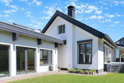Haus REINHEIM - 6 Zimmer, 260 m&sup2;, 739.000&euro; | Angebot:26494265