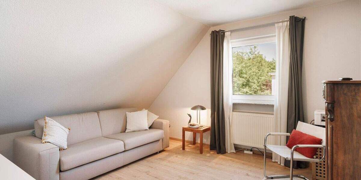 Doppelhaushälfte Stahnsdorf Güterfelde - 5 Zimmer, 180 m&sup2;, 749.000&euro; | Angebot:25749373