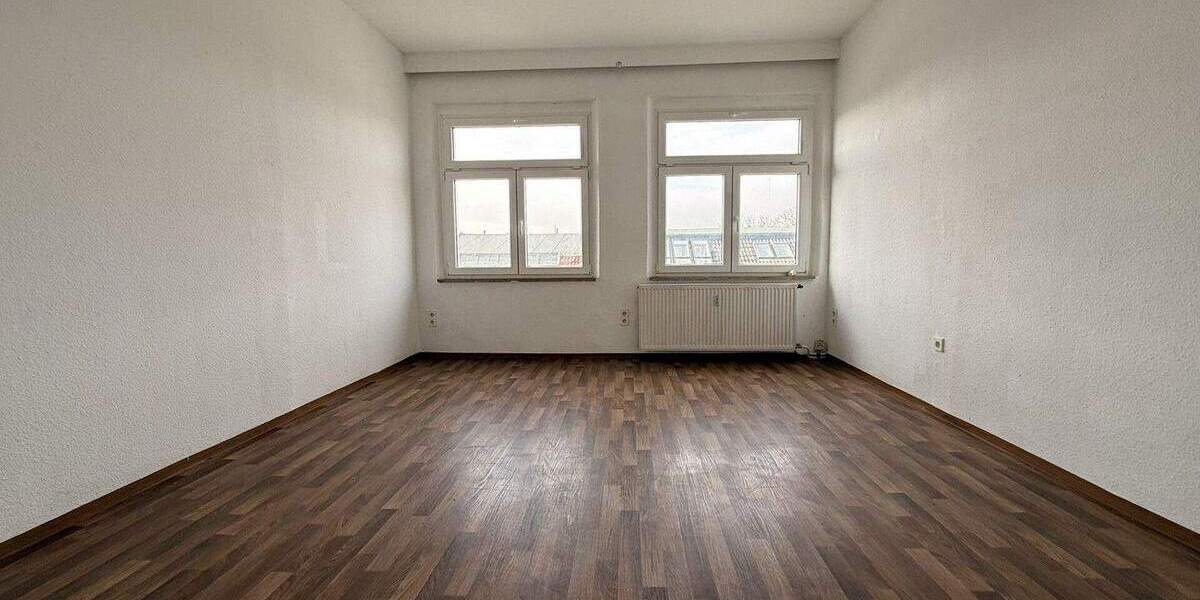 Etagenwohnung Zwickau Innenstadt - 5 Zimmer, 115 m&sup2;, 550&euro; | Angebot:24633495