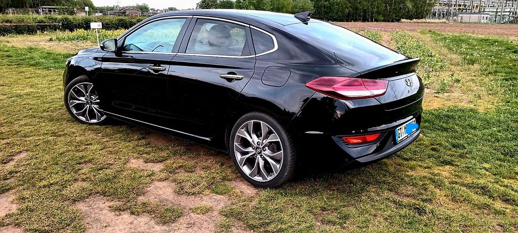 Hyundai i30 165.000 km 11.500 &euro; Gütersloh 33330