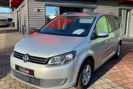 VW Touran 219.652 km 6.490 &euro; Rastatt 76437