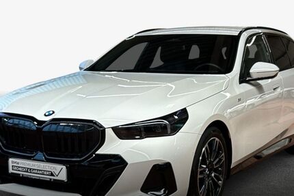 BMW 520 11.264 km 52.890 &euro; Karlsruhe 76227