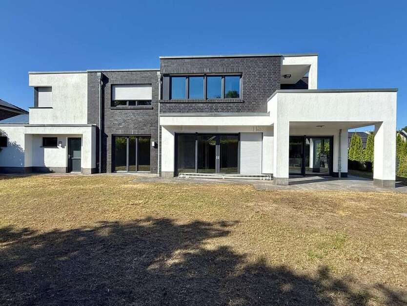 Haus zum Kaufen in Löningen 699.000 € 213.58 m²