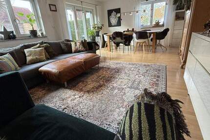 Doppelhaushälfte in Bubenreuth - Ländlich und Urban 7 zimmer