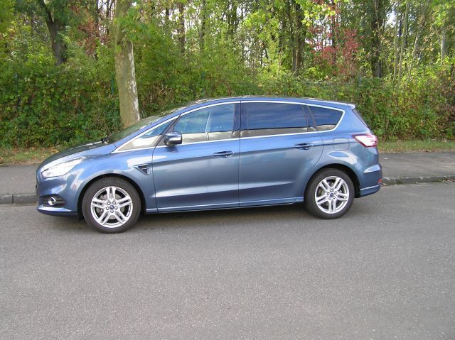 Ford S-Max 131.000 km 16.900 &euro; Pulheim 50259