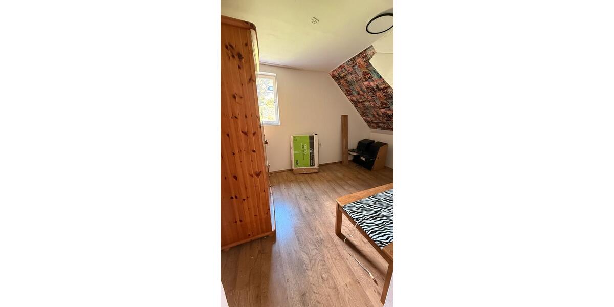 Einfamilienhaus Stockach - 5 Zimmer, 130 m&sup2;, 195.000&euro; | Angebot:26762998