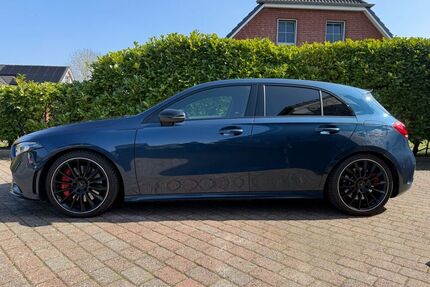 Mercedes A 35 AMG