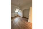 N-Glockenhof ! Neuwertige 5-ZW, 127 m², EBK, Laminat im 3.OG ohne Aufzug 5 zimmer