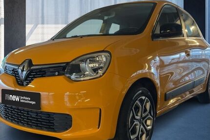 Renault Twingo 6.866 km 10.990 &euro; Hamburg 22529