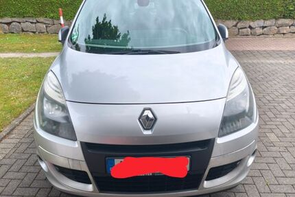 Renault Scenic 200.500 km 3.999 &euro; Brakel 33034
