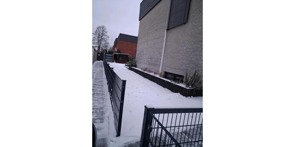 Reihenhaus Buxtehude - 4 Zimmer, 137 m&sup2;, 1.550&euro; | Angebot:24708250