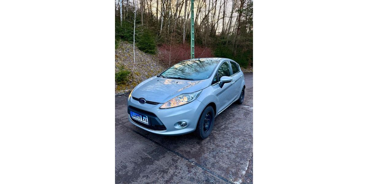Ford Fiesta 149.410 km 5.900 &euro; Gera 07545