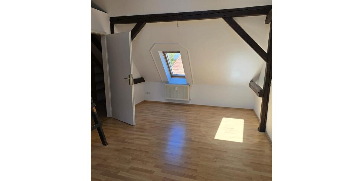 Dachgeschoßwohnung Bergen auf Rügen - 2 Zimmer, 64 m&sup2;, 450&euro; | Angebot:26382485