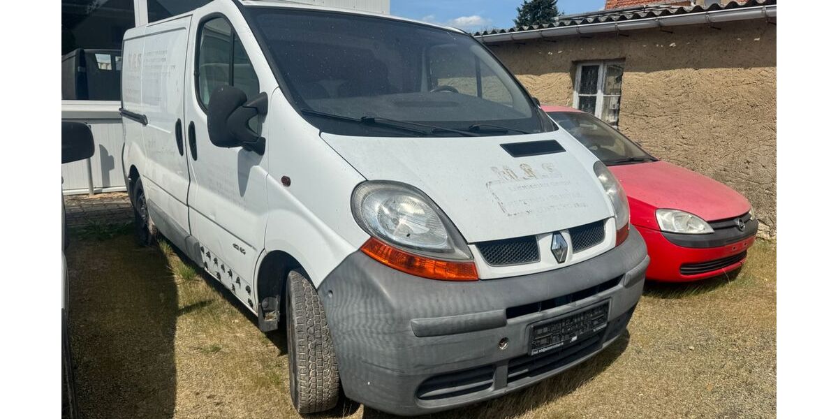 Renault Trafic 260.000 km 1.800 &euro; Heideblick 15926