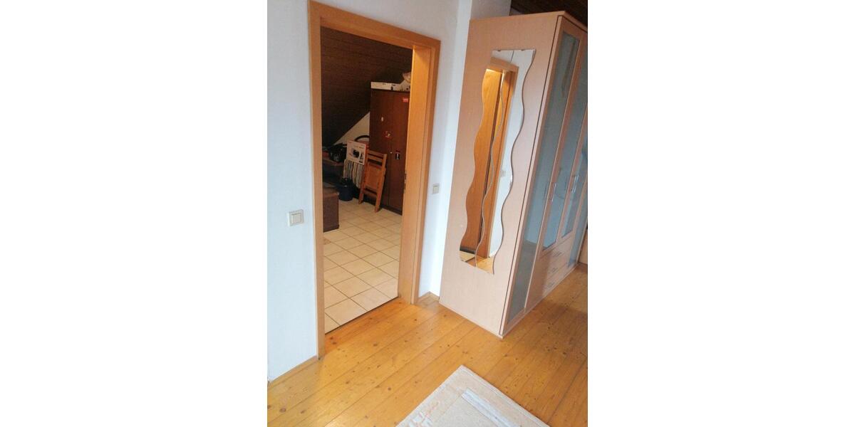 Dachgeschoßwohnung Haigerloch - 1 Zimmer, 28 m&sup2;, 430&euro; | Angebot:25753202