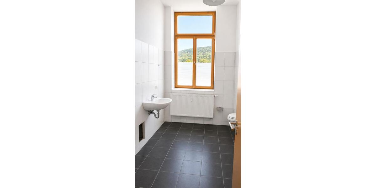 Etagenwohnung Heilbad Heiligenstadt - 6 Zimmer, 138 m&sup2;, 828&euro; | Angebot:26674284