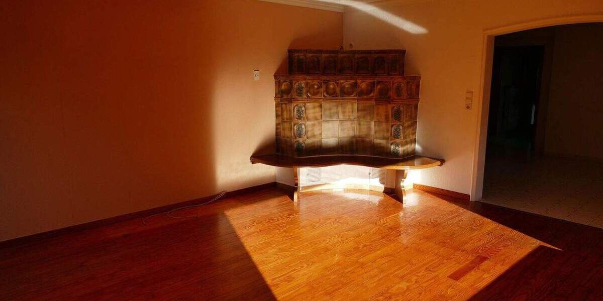 Mehrfamilienhaus, Wohnhaus Jünkerath - 5 Zimmer, 139 m&sup2;, 219.000&euro; | Angebot:25732255
