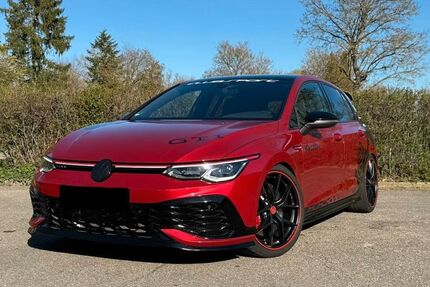 VW Golf 33.000 km 42.900 &euro; Starzach 72181