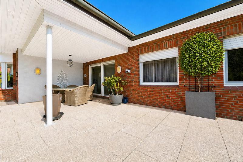 Exkl. Winkelwalmdachbungalow auf einem TRAUMgrundstück in TOP verkehrsberuhigte Lage! - Bungalow Kaltenkirchen | Angebot:26384557