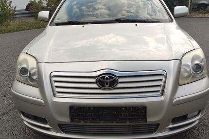Toyota Avensis 162.000 km 2.700 &euro; Frankfurt am Main 65933