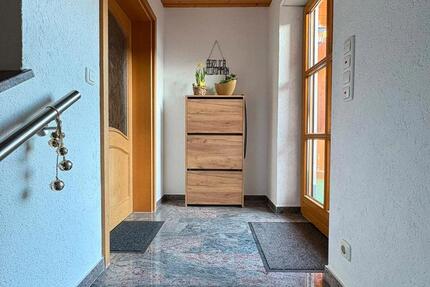 Wohnung Nabburg - 4 Zimmer, 100 m&sup2;, 900&euro; | Angebot:25298364