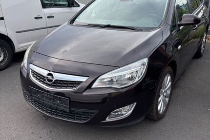 Opel Astra 113.000 km 5.200 &euro; Laufach 63846