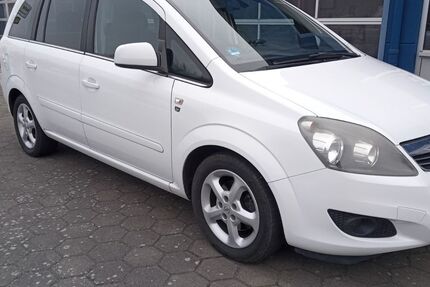 Opel Zafira 219.000 km 4.450 &euro; Schwerin 19061
