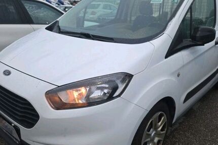 Ford Transit Courier 171.000 km 10.800 &euro; Dachau 85221