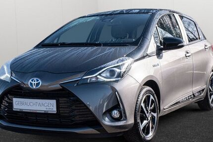 Toyota Yaris 14.064 km 15.990 &euro; Hamburg 22529