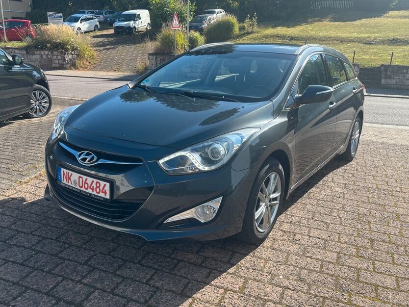Hyundai i40 173.375 km 5.890 € Dirmingen 66571