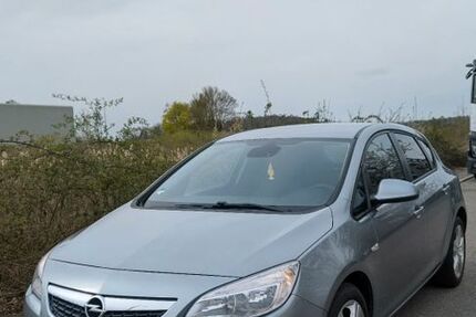Opel Astra 146.000 km 4.999 &euro; Reutlingen 72760