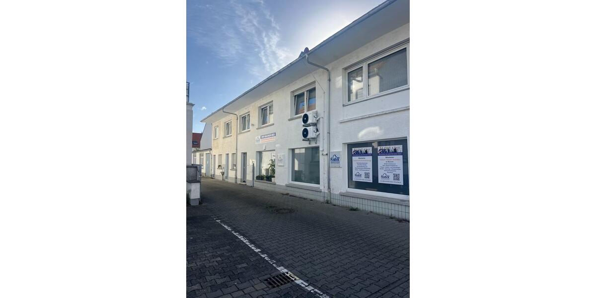 Gewerbeeinheit mit Lager & Parkplätzen – ideal für Handwerker zimmer