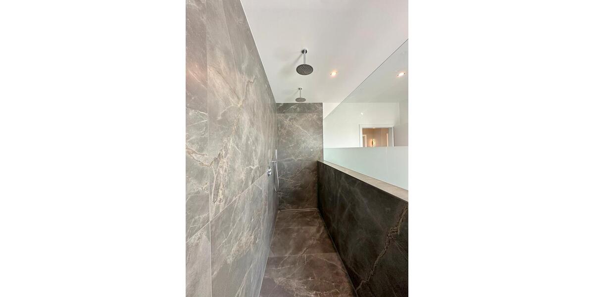 Doppelhaushälfte Emden - 6 Zimmer, 239 m&sup2;, 2.350&euro; | Angebot:26249360