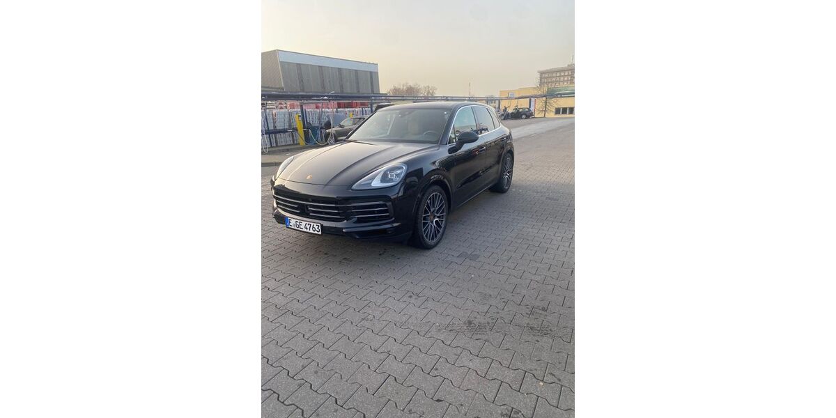 Porsche Cayenne 186.000 km 39.650 &euro; Essen 45326