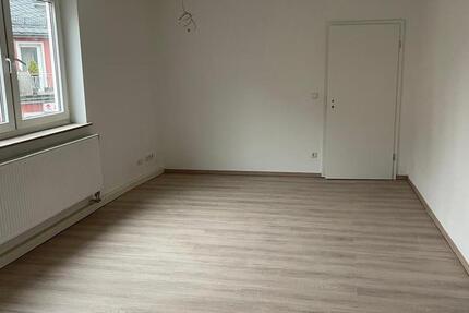Wohnung Münchberg - 4 Zimmer, 106 m&sup2;, 950&euro; | Angebot:26310238