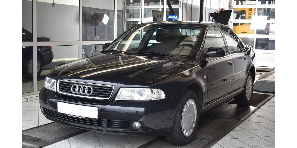 Audi A4 135.529 km 1.499 &euro; Bad Friedrichshall 74177