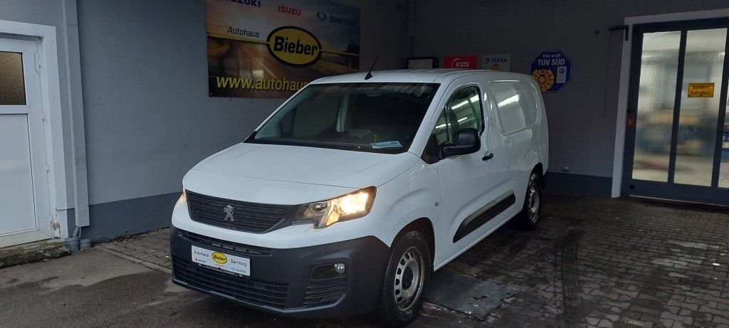 Peugeot Partner Tepee 118.200 km 9.350 &euro; Sarching 93092