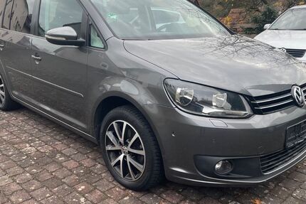 VW Touran 250.000 km 4.290 &euro; Petersberg 36100