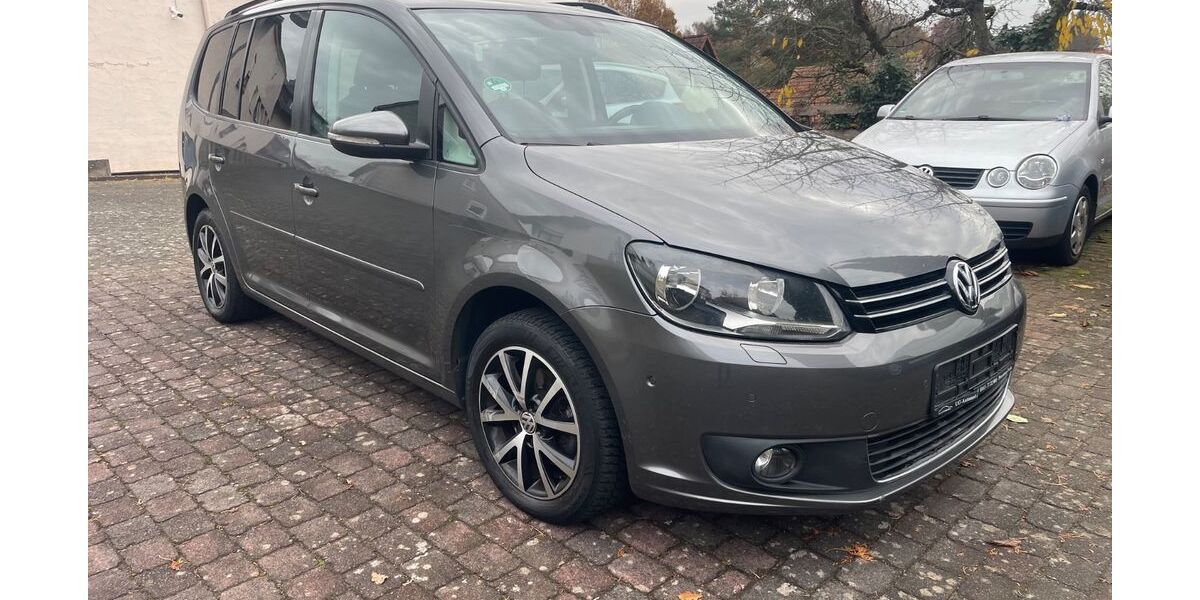 VW Touran 250.000 km 4.290 &euro; Petersberg 36100
