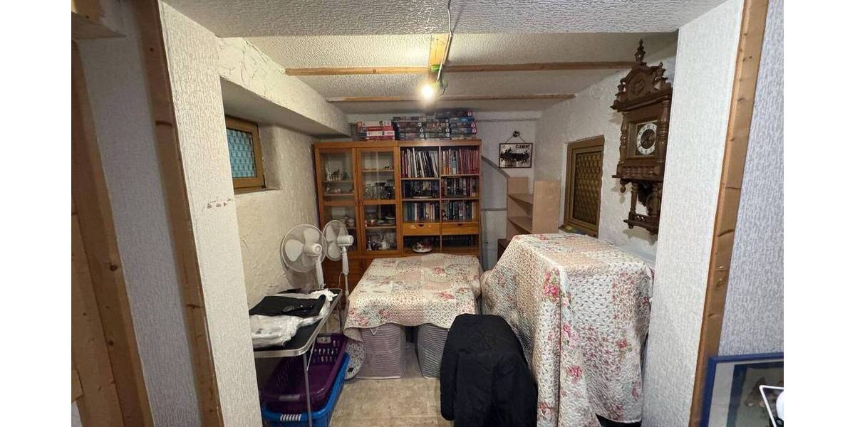 Reihenmittelhaus Fürth Burgfarrnbach - 6 Zimmer, 120 m&sup2;, 399.000&euro; | Angebot:26274329