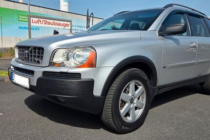 Volvo XC90 360.000 km 6.100 &euro; Düsseldorf 40470