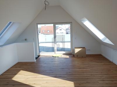 TRÄUMEN UND WOHNEN MIT STIL - Maisonettenwohnung Goldbach | Angebot:26391958