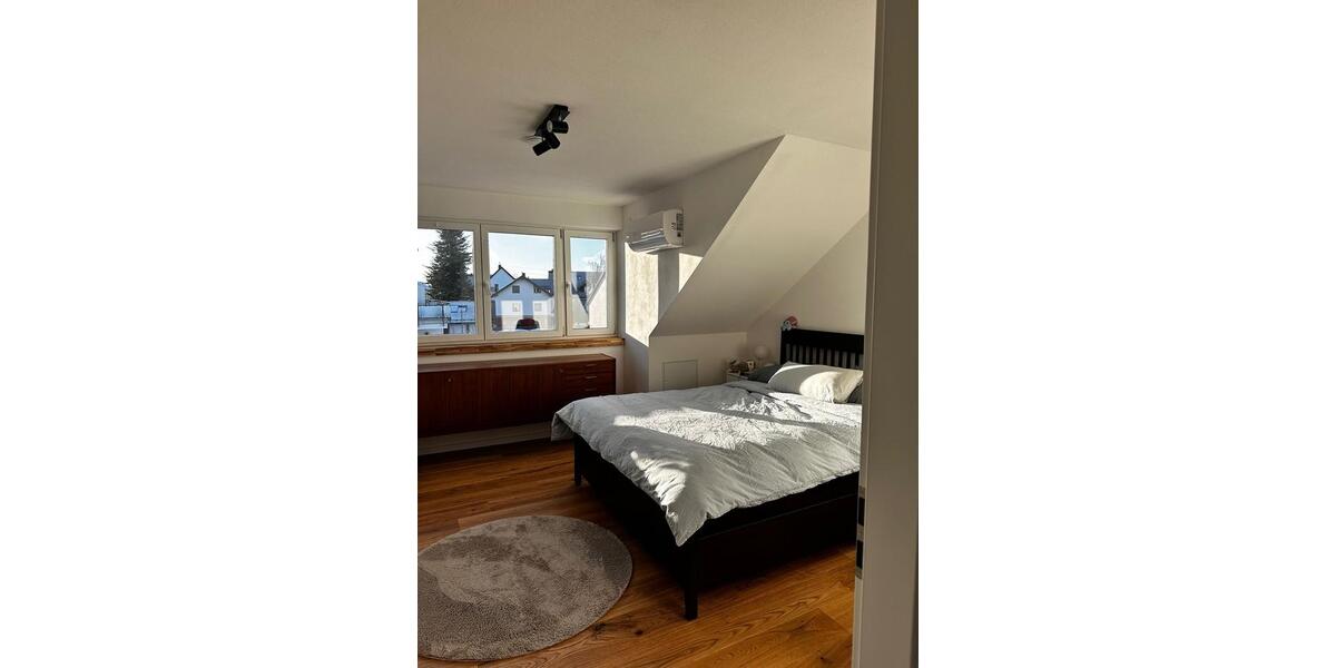 Dachgeschoßwohnung Eching - 3 Zimmer, 75 m&sup2;, 529.000&euro; | Angebot:25994597